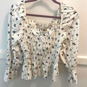 H&M Size medium, white floral top